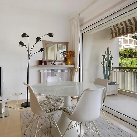 Apartamento Gallia 2 Bedrooms *
