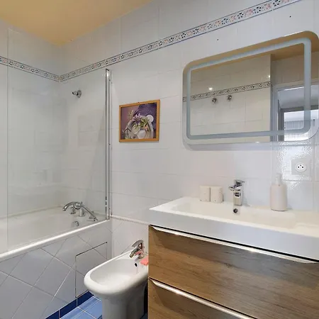 Gallia 2 Bedrooms Cannes